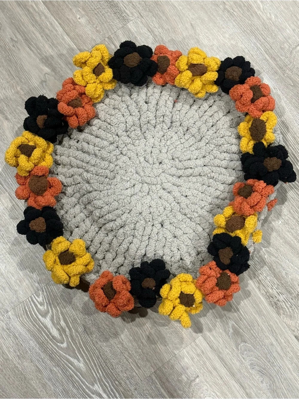 🌻 Handmade Chunky Knit Fall Flower Mat Bouquet 🍂